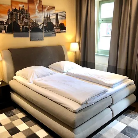 Konukevi Markthof Am Dom 3*